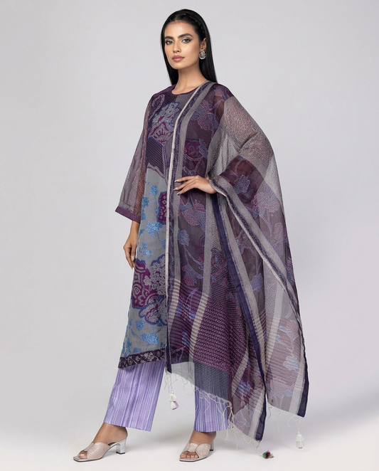Grey/Burgundy Ornamenta Theme Shalwar Kameez